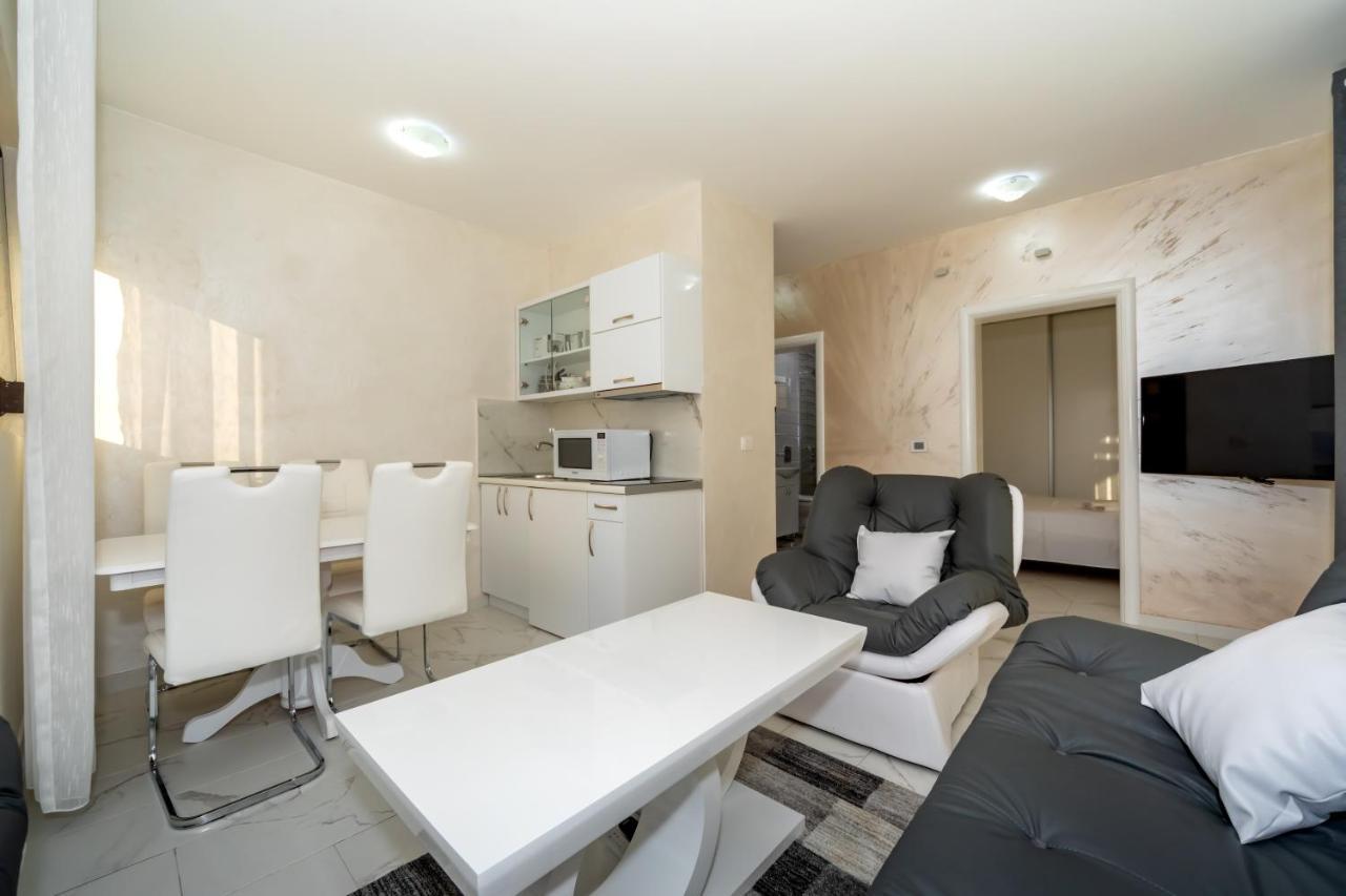 Kaom Lux Apartman Dobra Voda Kültér fotó