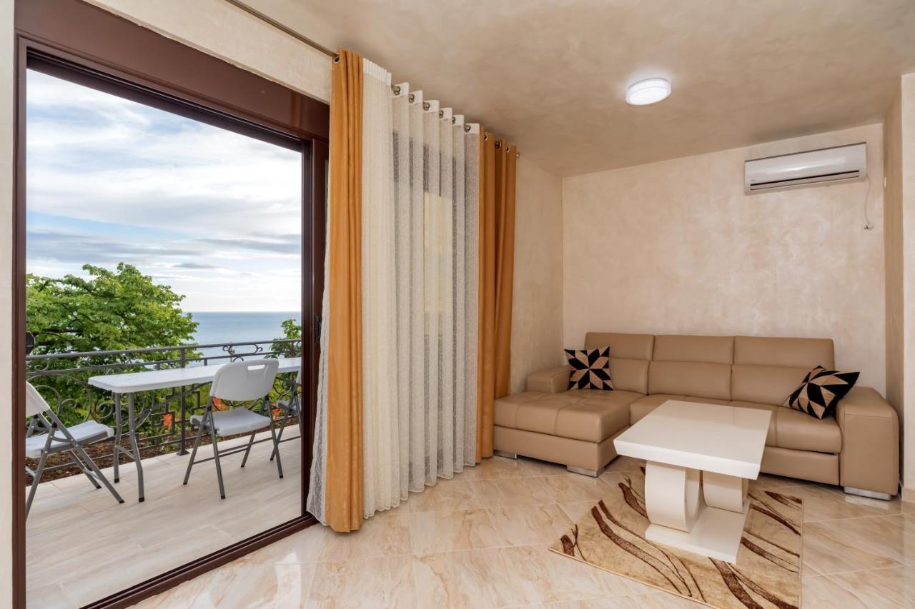 Kaom Lux Apartman Dobra Voda Kültér fotó