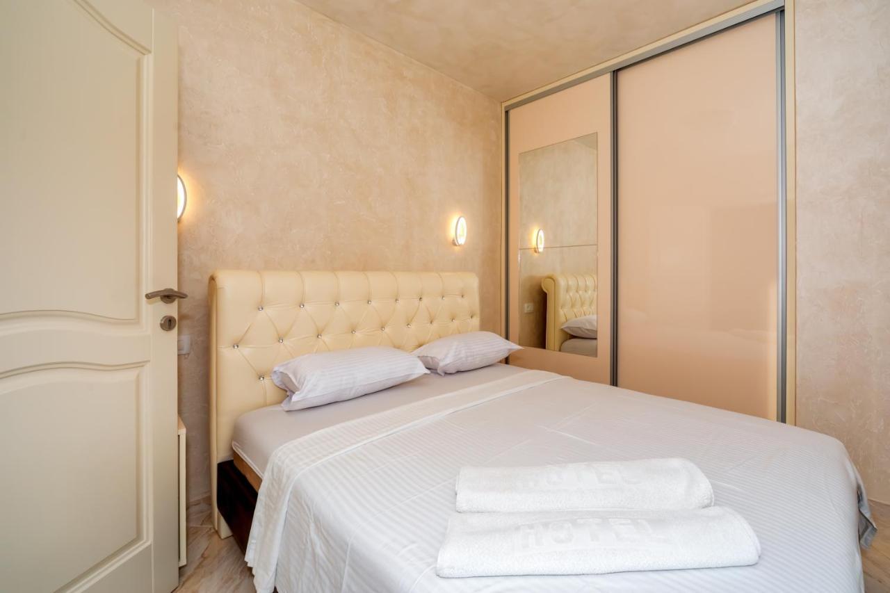 Kaom Lux Apartman Dobra Voda Kültér fotó