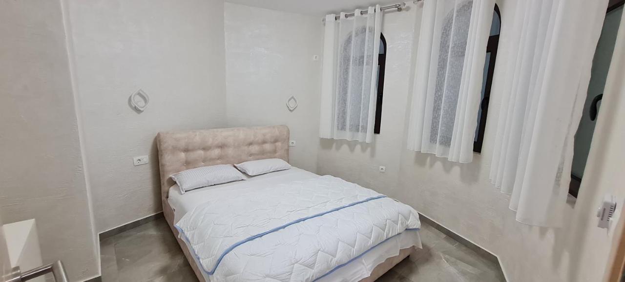 Kaom Lux Apartman Dobra Voda Kültér fotó